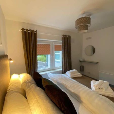 Location Location - Gorgeous 3 Bed Apartment In Killarney Exterior foto